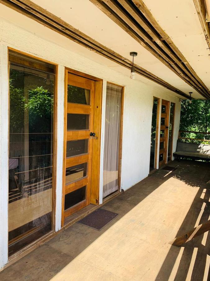 Mata Nui Hostel Hanga Roa Bagian luar foto