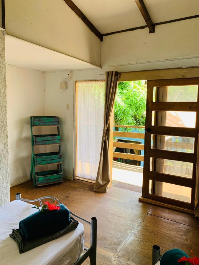 Mata Nui Hostel Hanga Roa Bagian luar foto